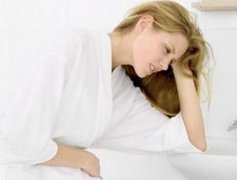 結腸炎反復發作的原因是什么